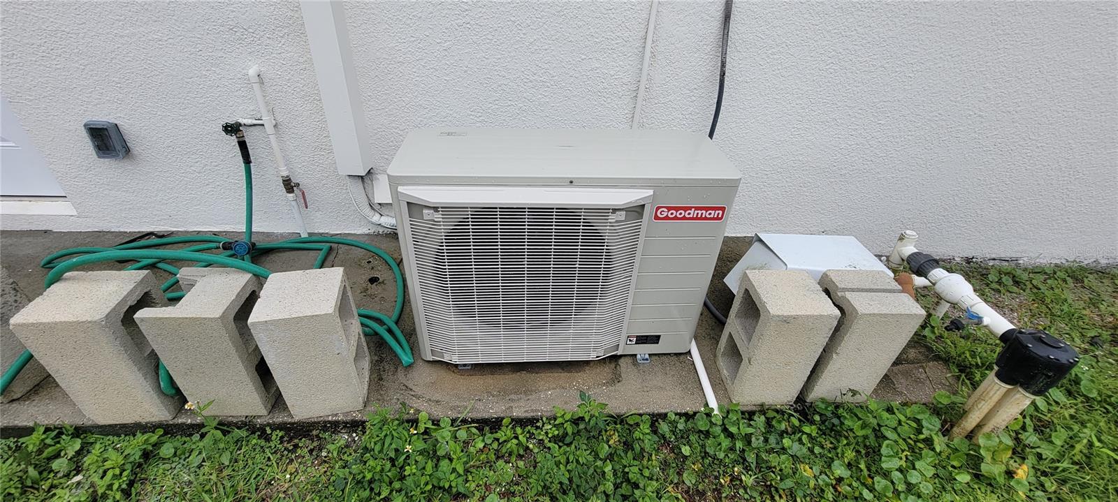 FLORIDA SHORES - Residential