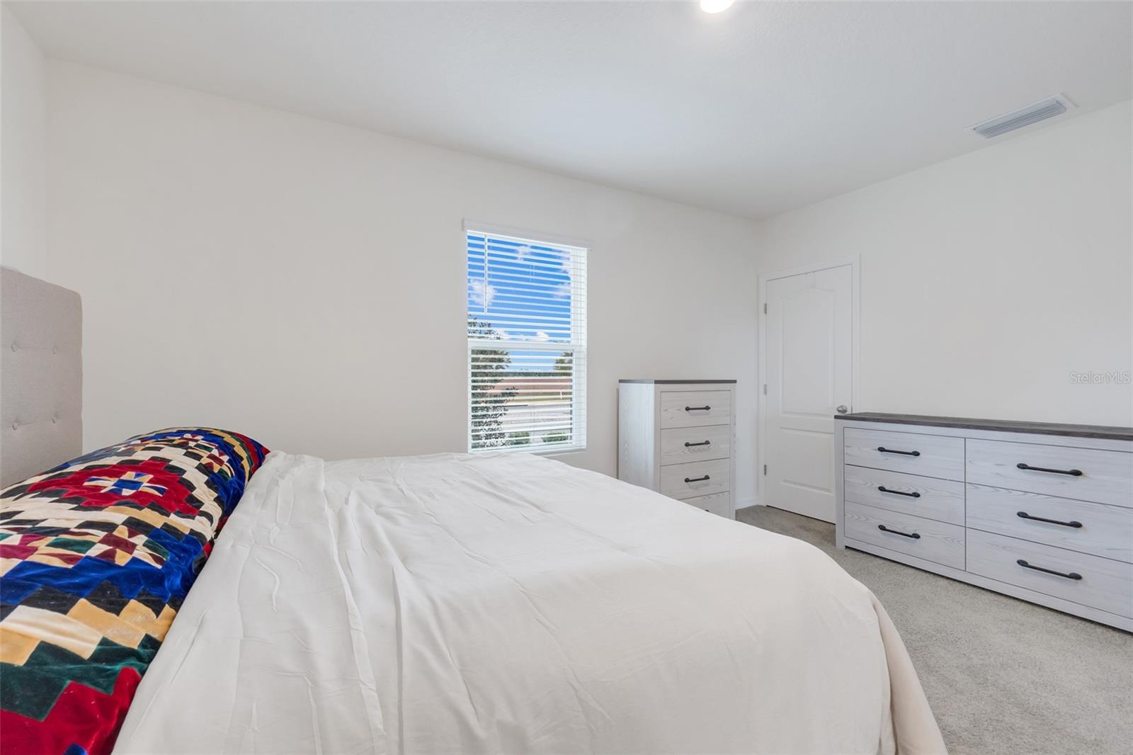 VENEZIA TWNHS - Residential