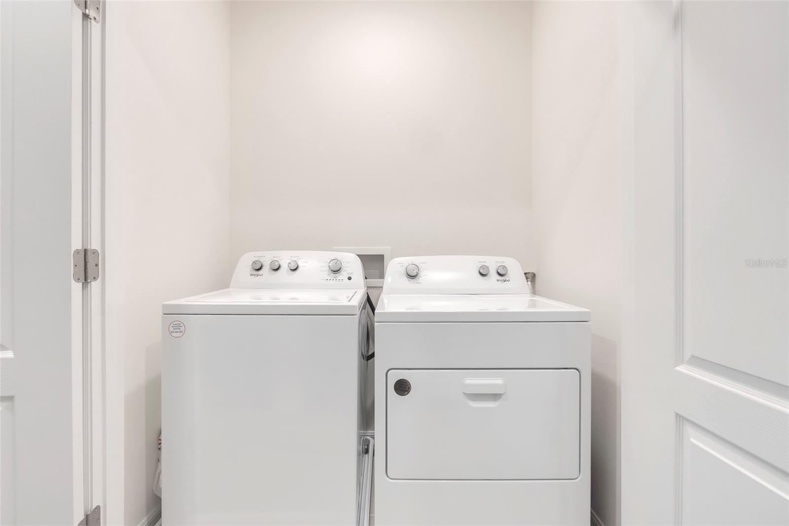 VENEZIA TWNHS - Residential