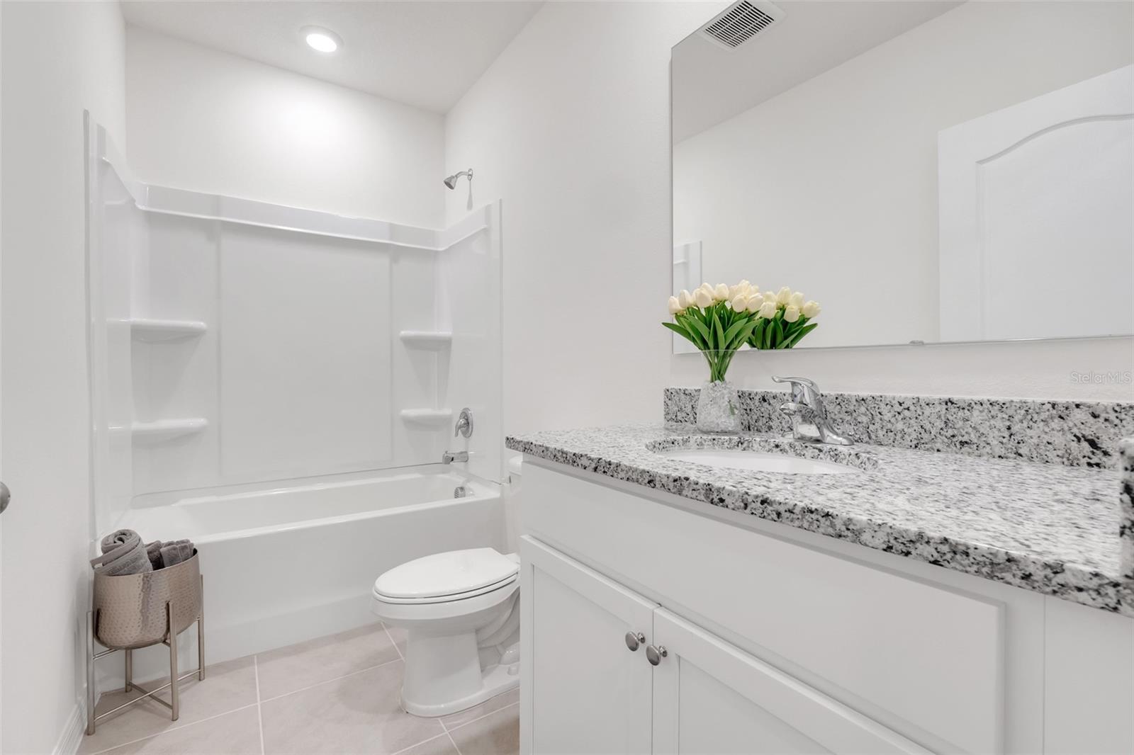 VENEZIA TWNHS - Residential