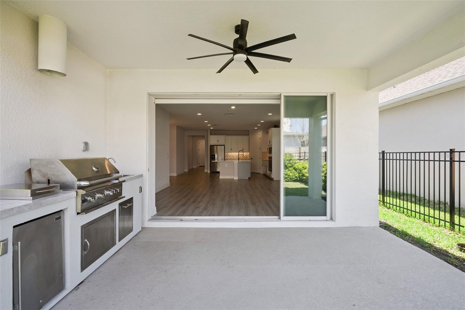 POITRAS EAST N-7 - Residential