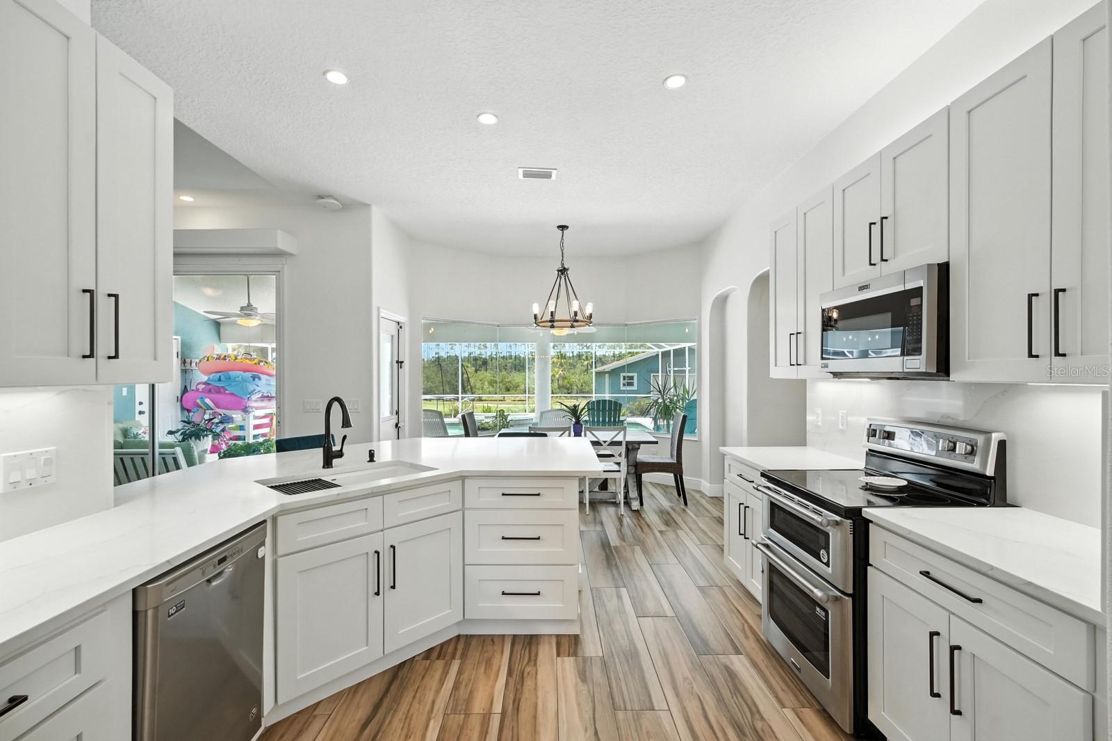 RIVER OAKS SUB - Residential