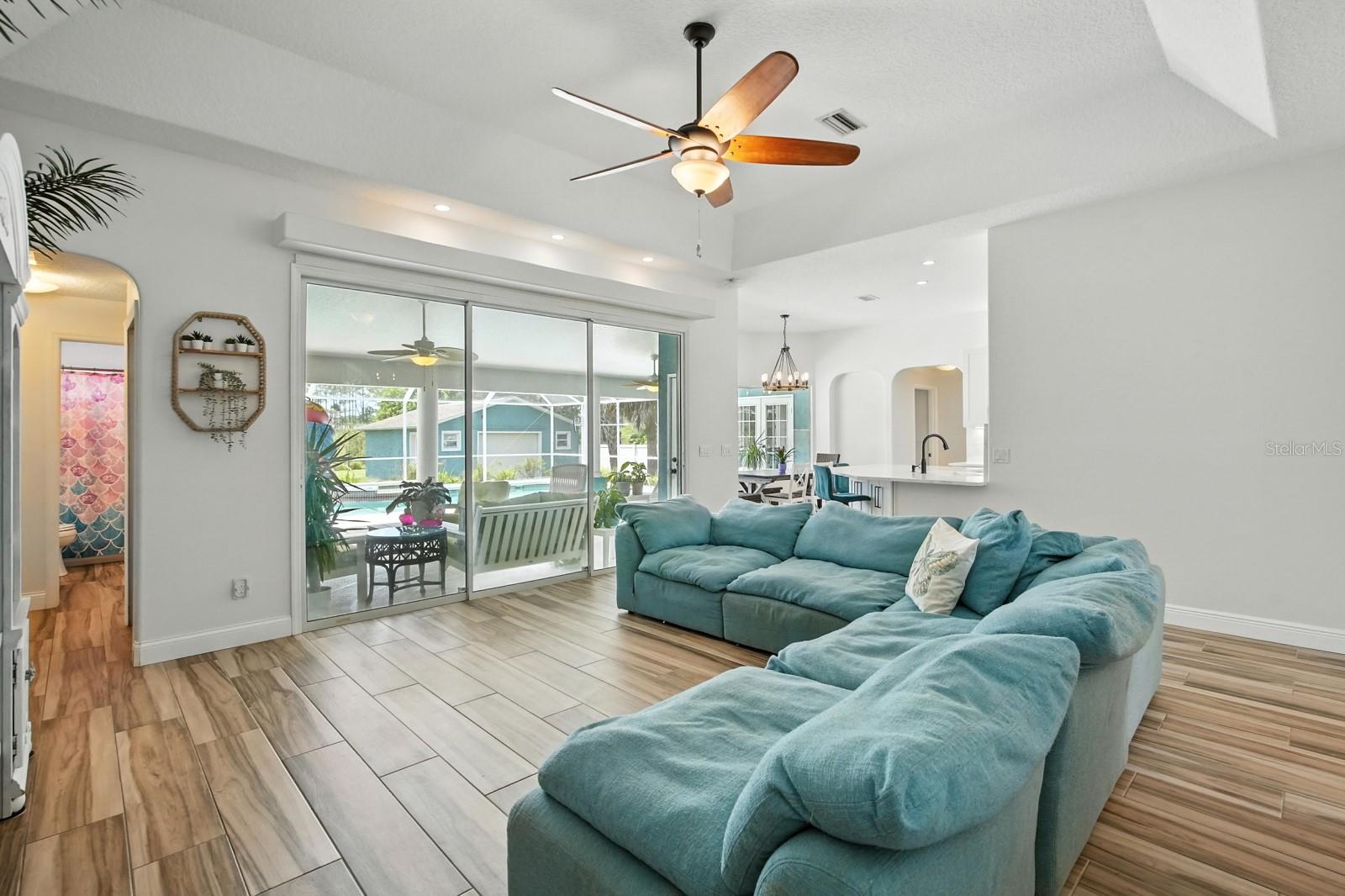 RIVER OAKS SUB - Residential