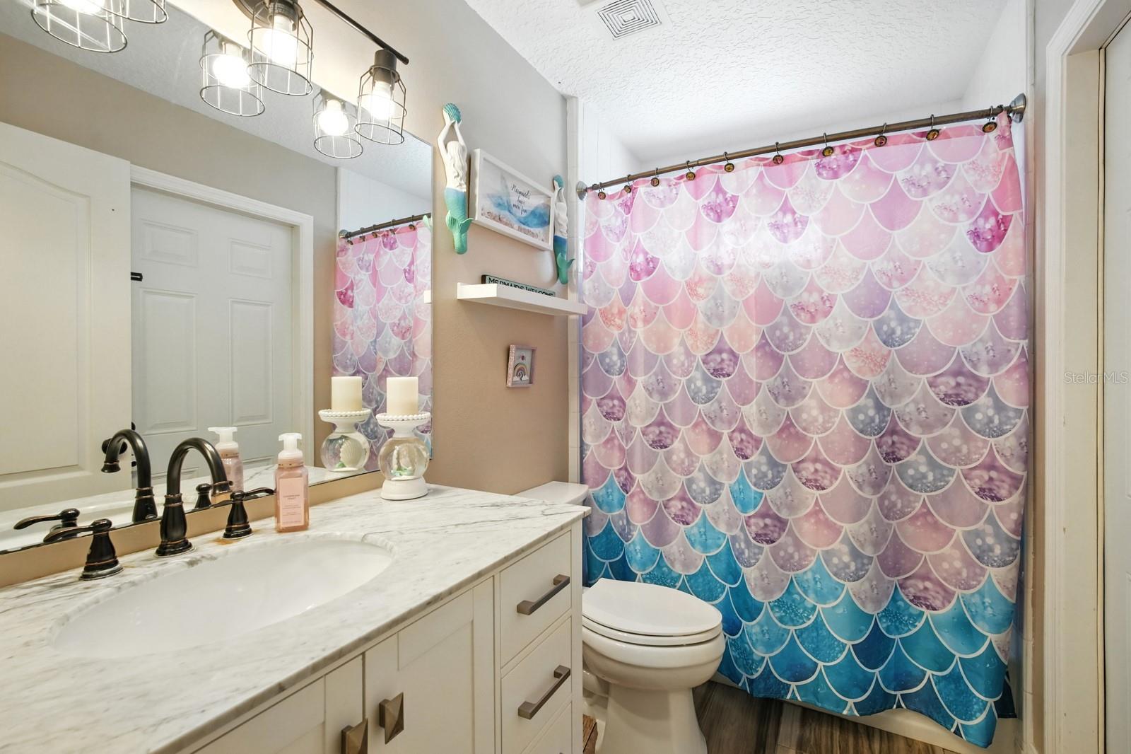 RIVER OAKS SUB - Residential