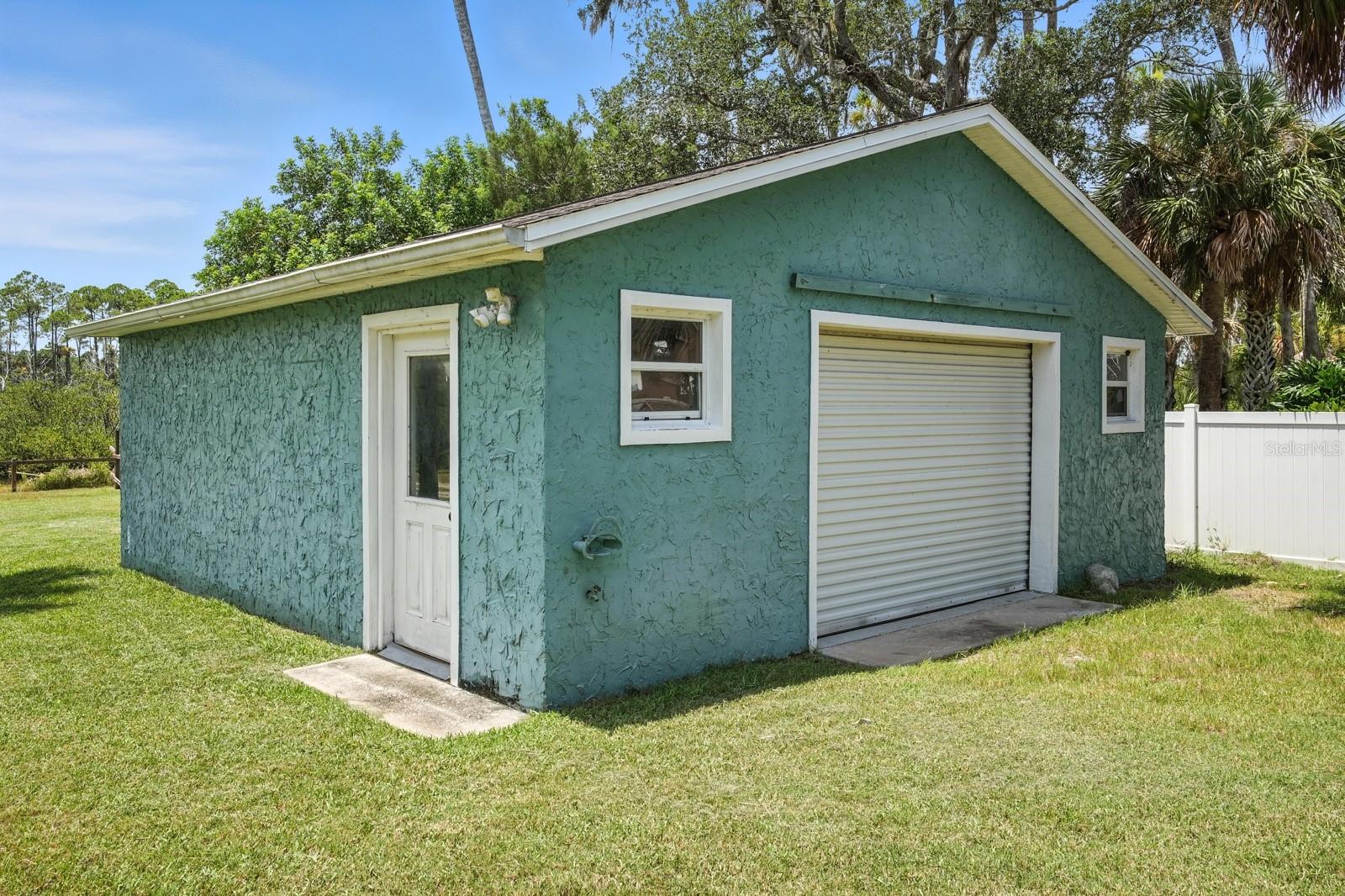 RIVER OAKS SUB - Residential