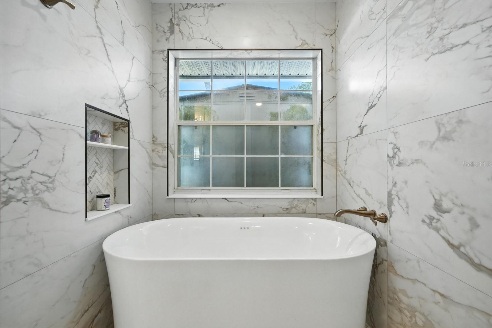 RIVER OAKS SUB - Residential