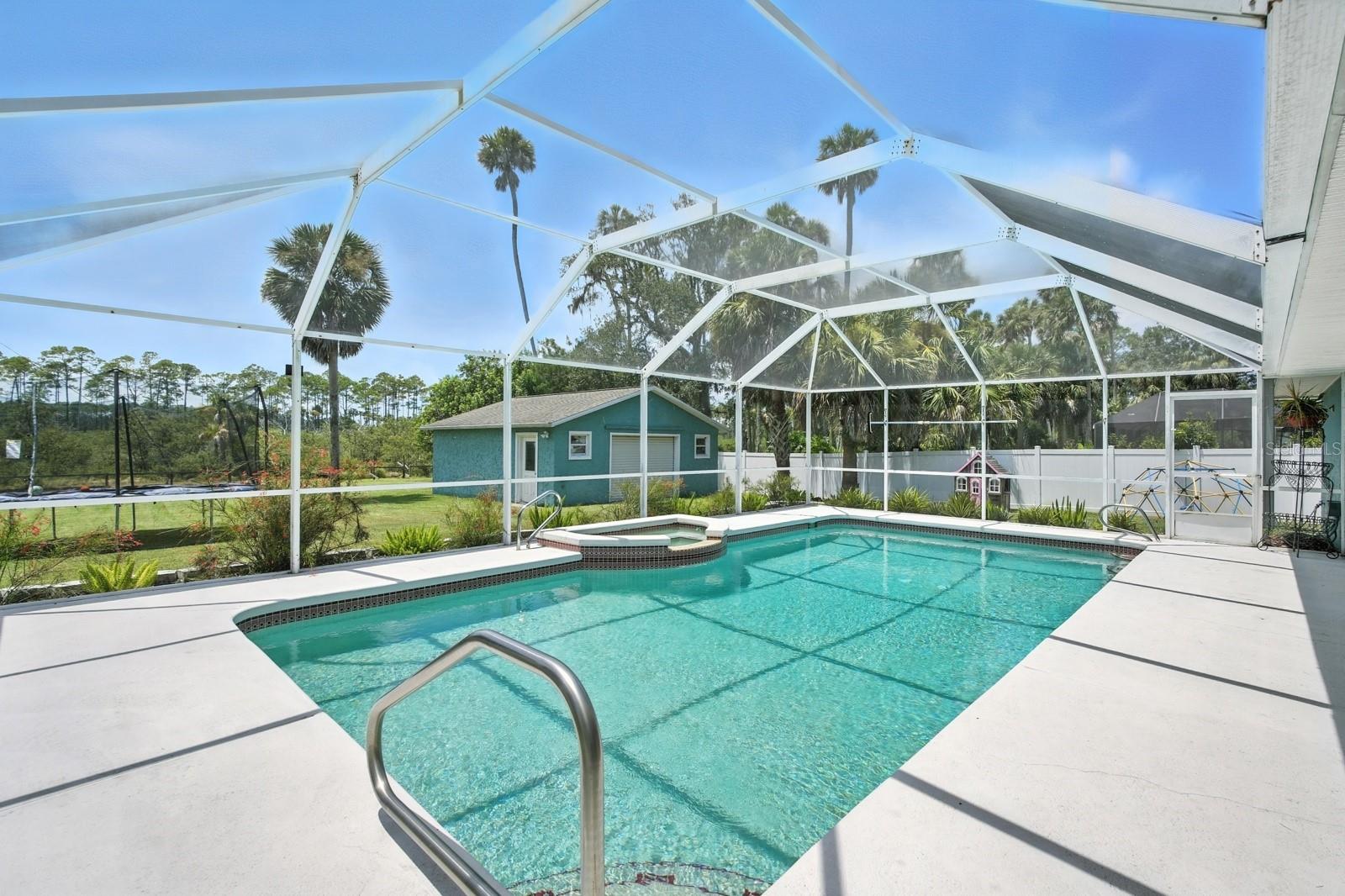 RIVER OAKS SUB - Residential