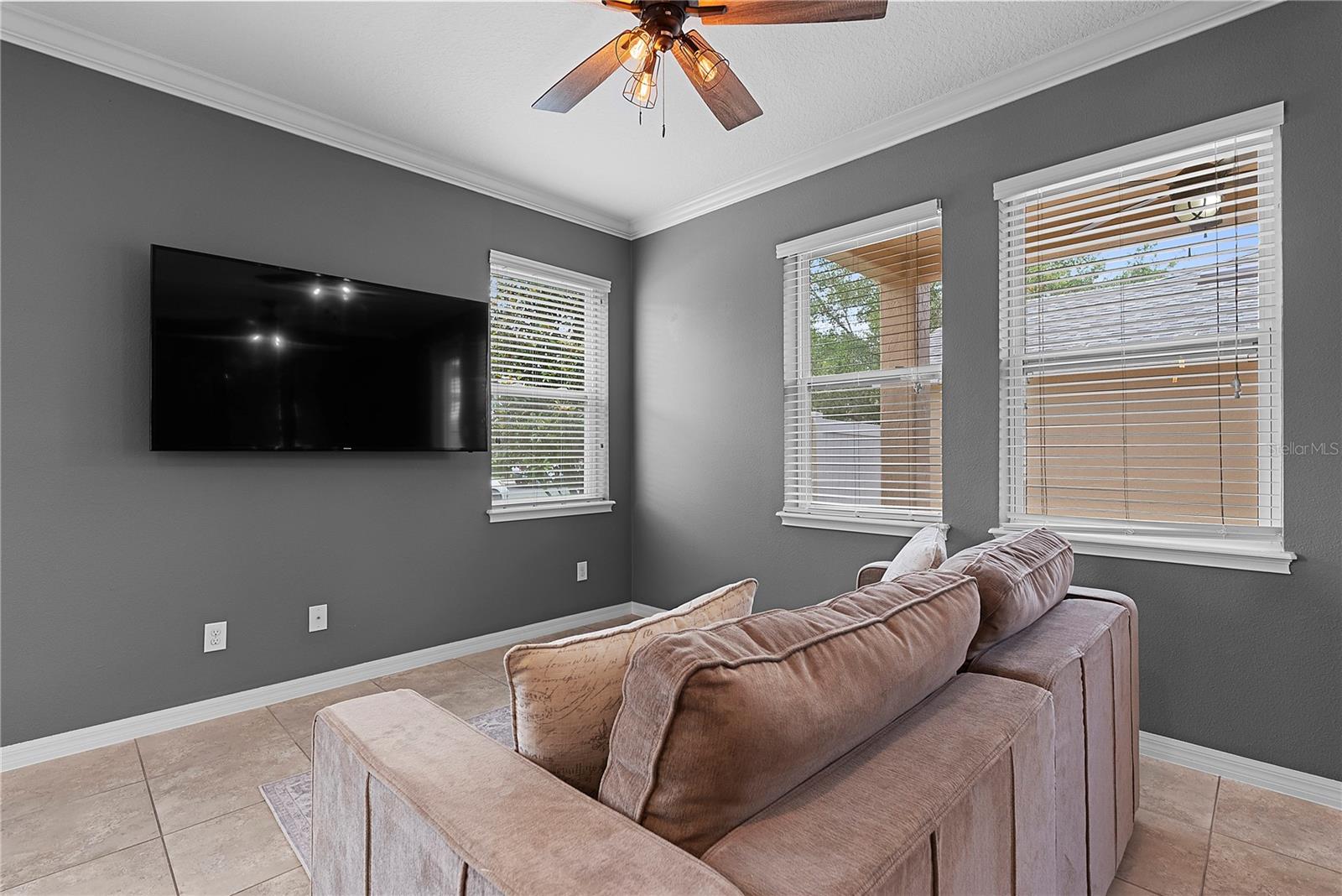 SAVANNAH PARK - Residential