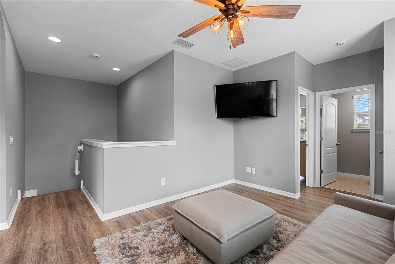 SAVANNAH PARK - Residential