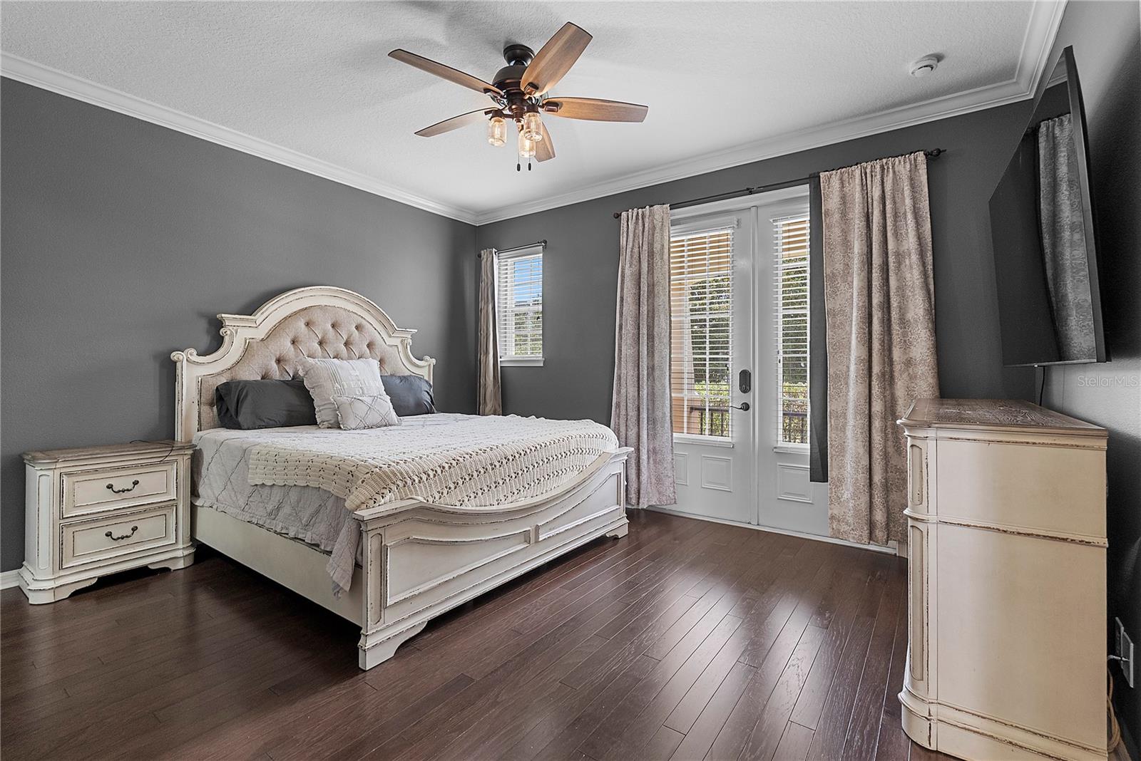 SAVANNAH PARK - Residential