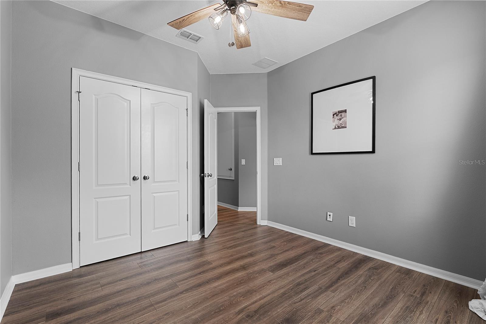 SAVANNAH PARK - Residential