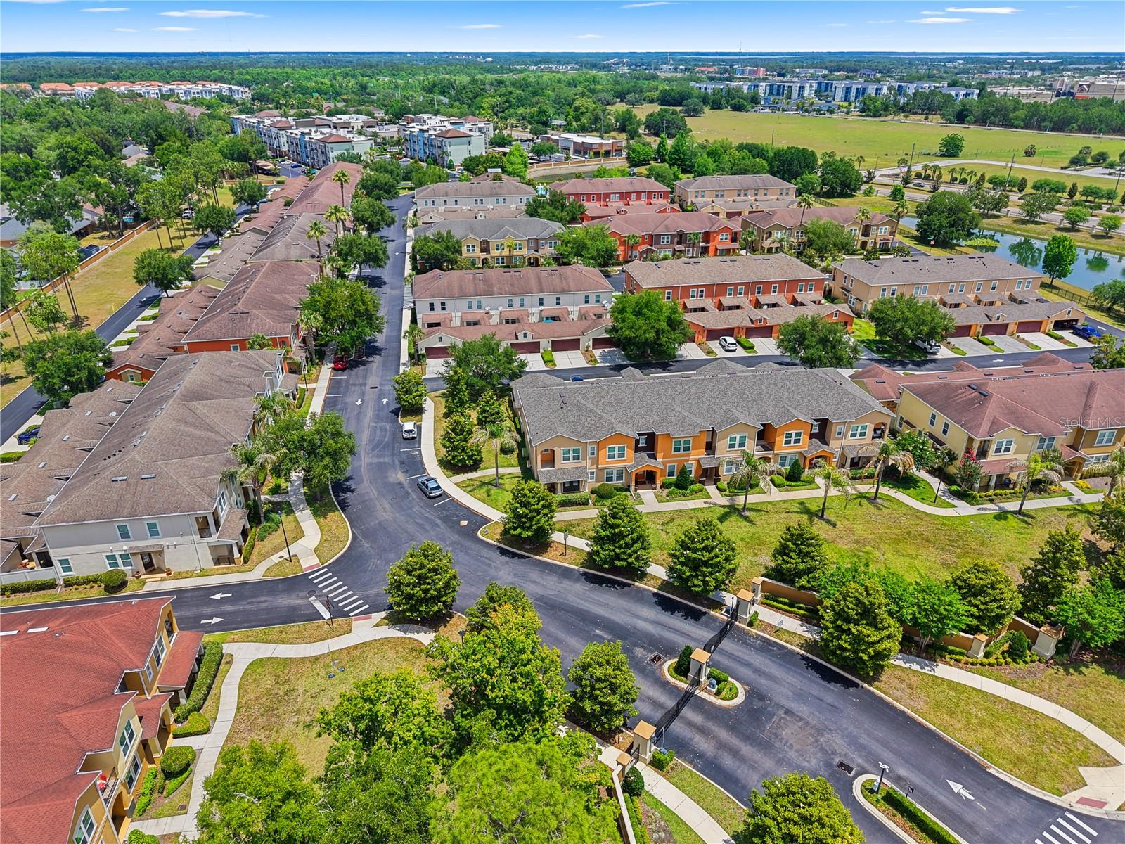 SAVANNAH PARK - Residential