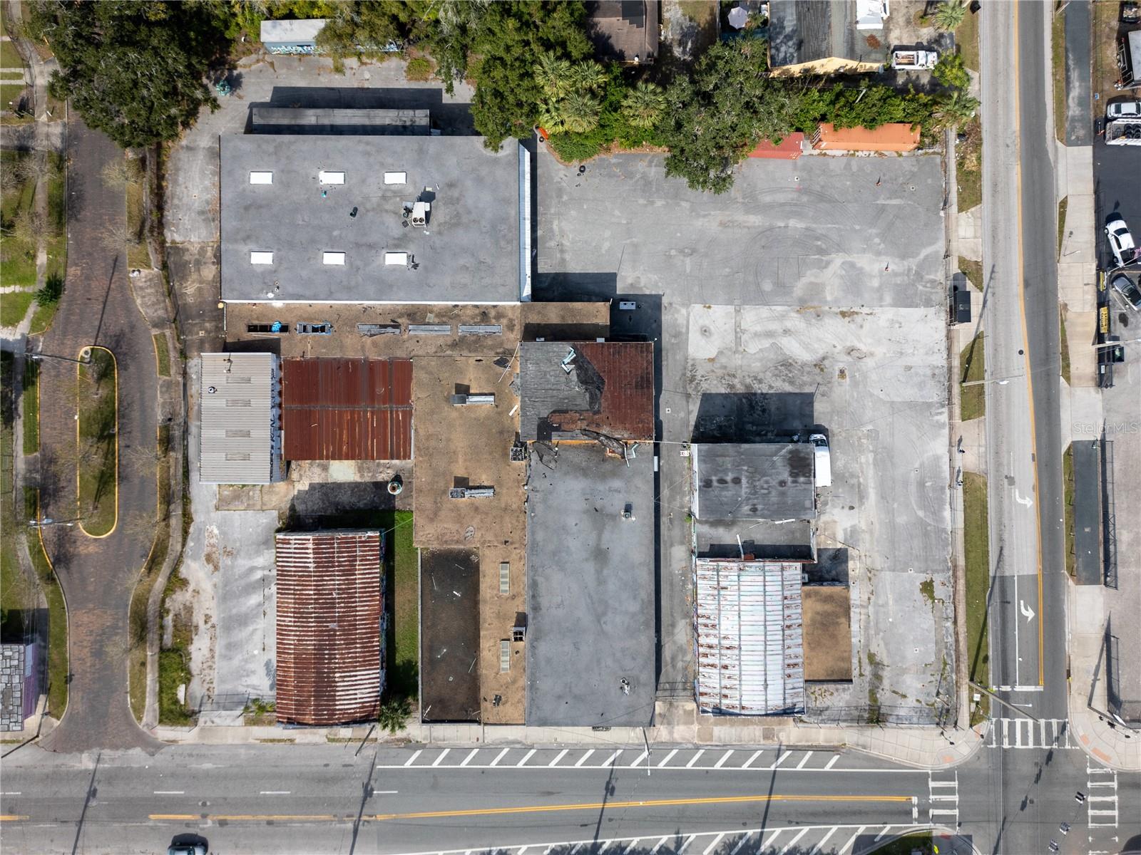 WEST CENTRAL PARK - Commercial Sale