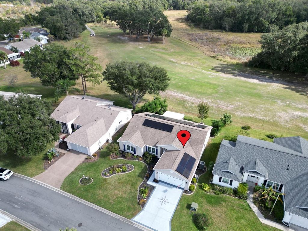 Photo of 4704 River Ridge Drive, Leesburg, FL 34748 (MLS # G5105014)