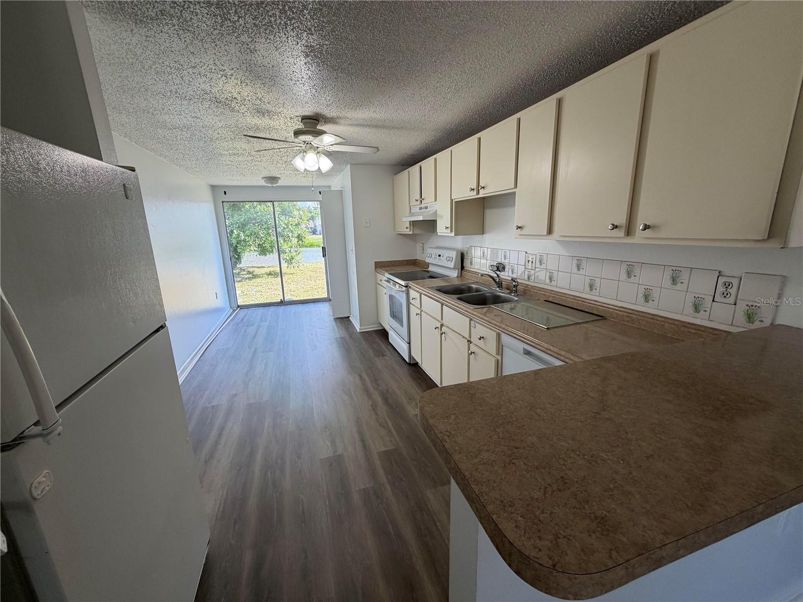 HERITAGE PINES CONDO - Residential Lease