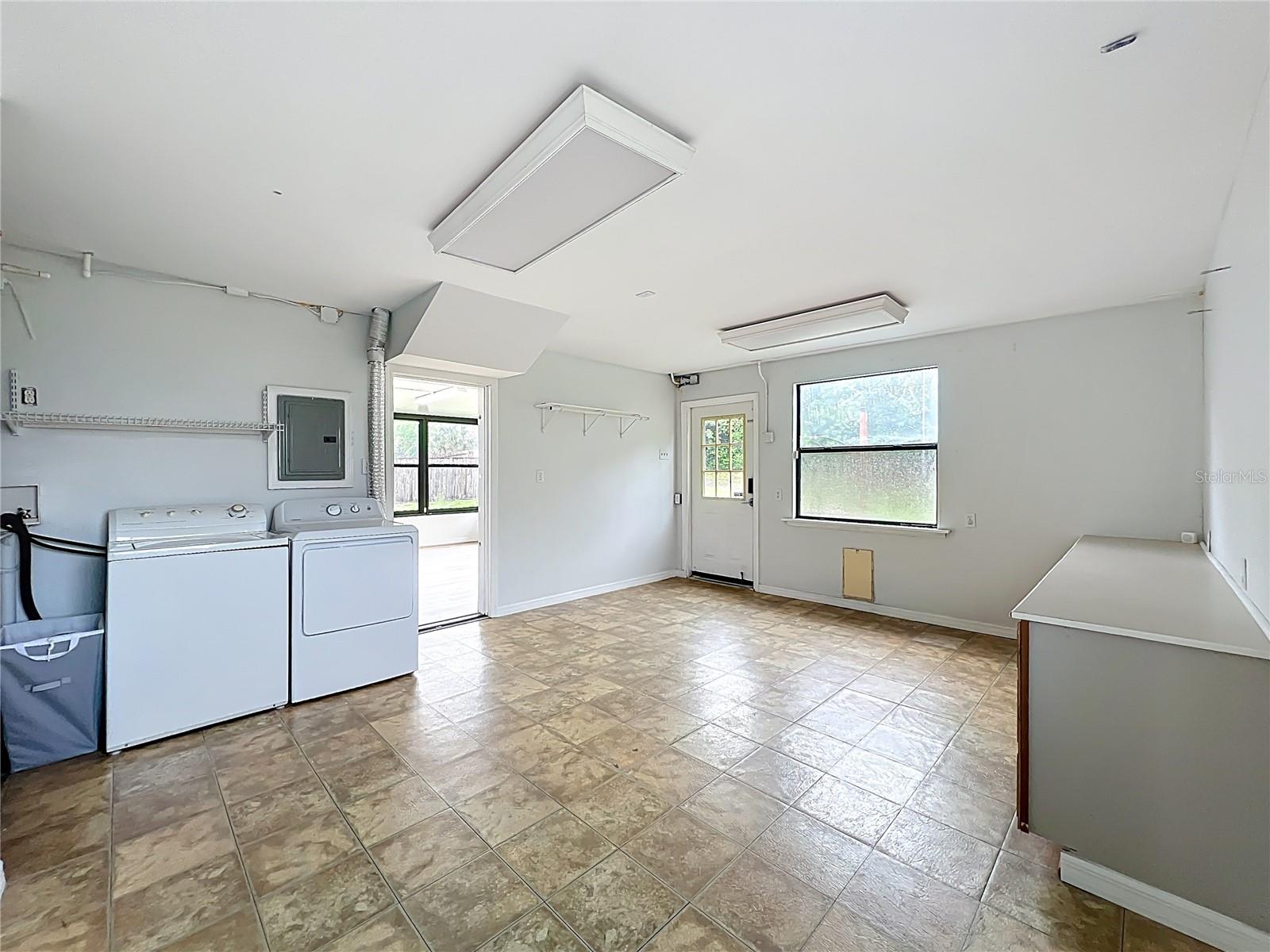 LAKE BRANTLEY ISLES 2ND ADD - Residential