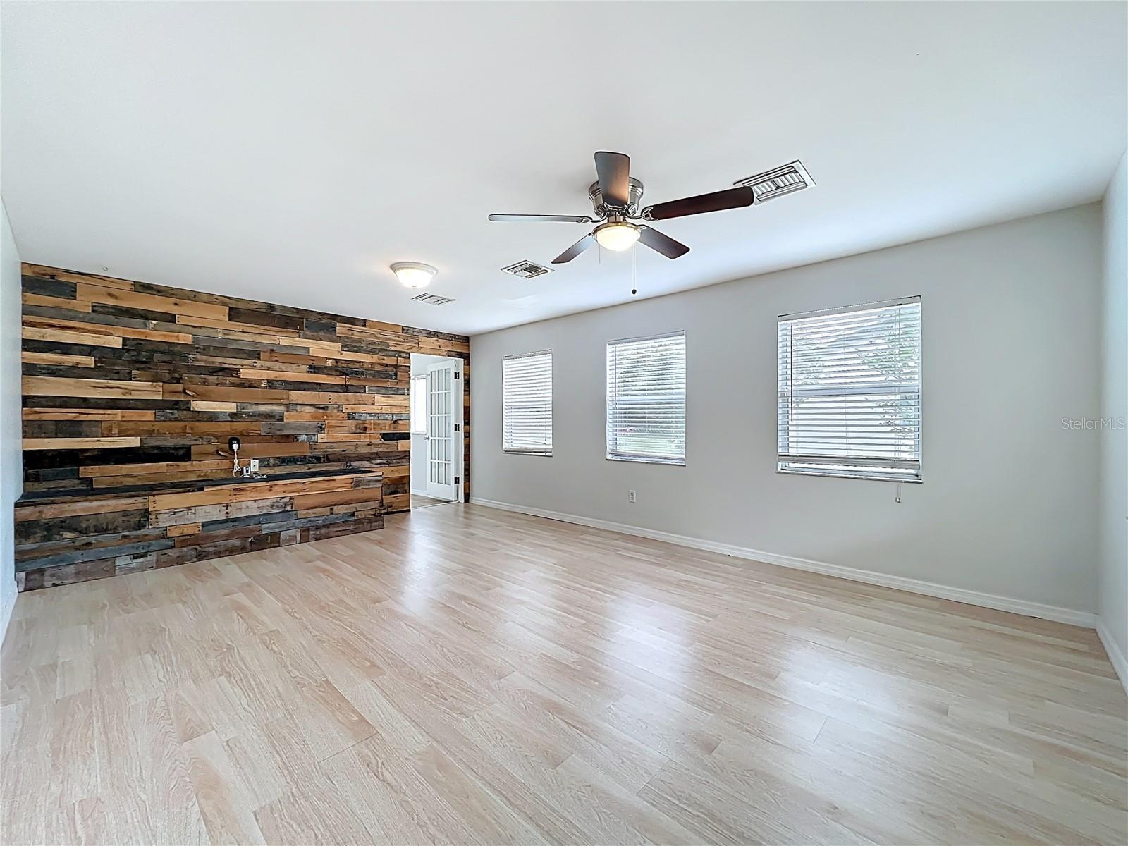 LAKE BRANTLEY ISLES 2ND ADD - Residential