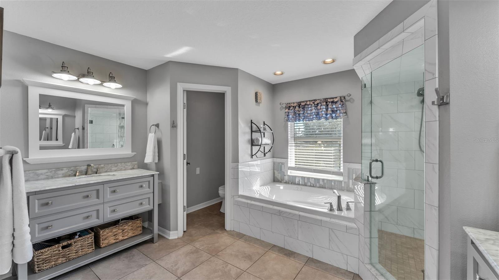 CREWS LAKE HILLS ESTATES - Residential