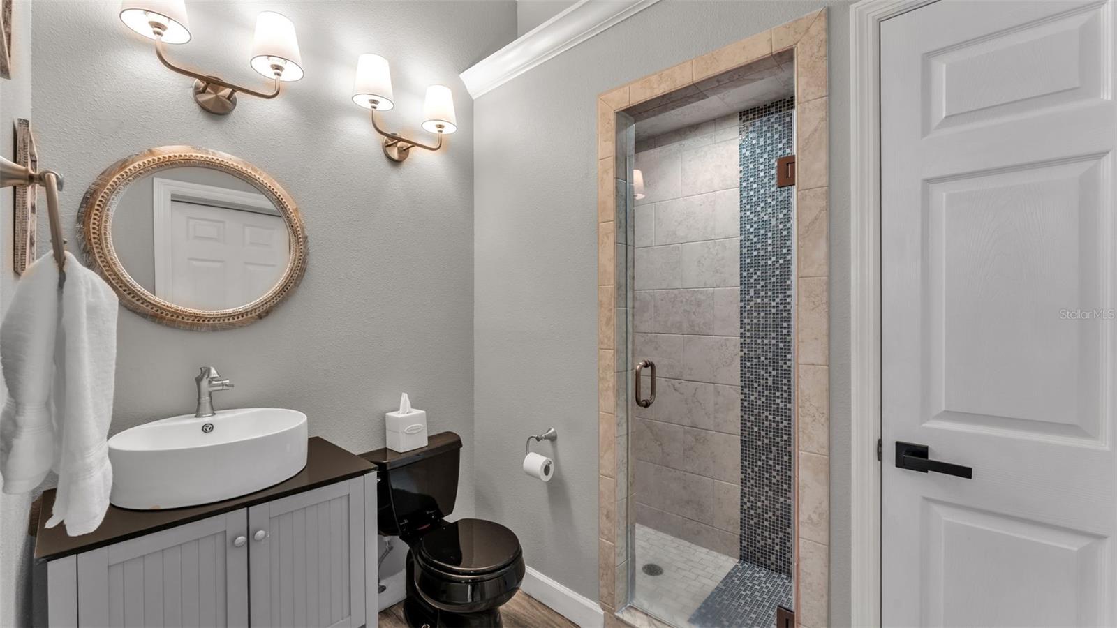 CREWS LAKE HILLS ESTATES - Residential