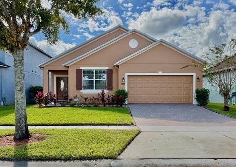Photo of 15336 Treviso Street, Orlando, FL 32828 (MLS # O6359068)