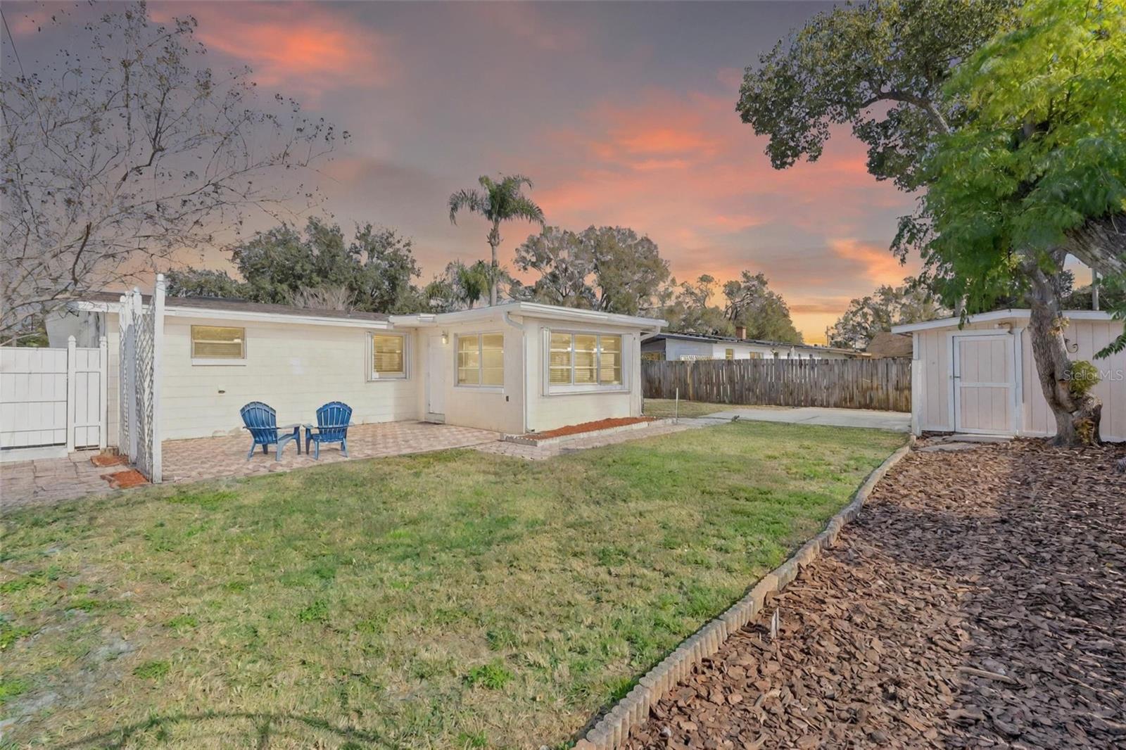 LAKEWOOD HILLS REP - Residential