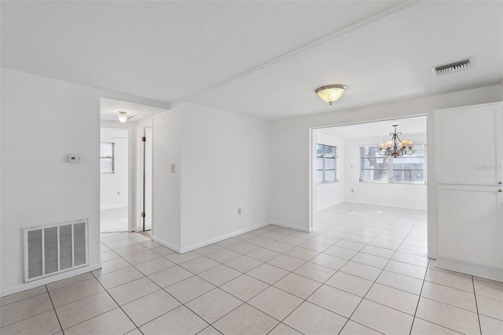 LAKEWOOD HILLS REP - Residential