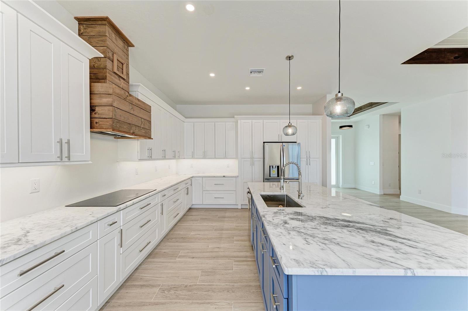 HRBR HEIGHTS - Residential