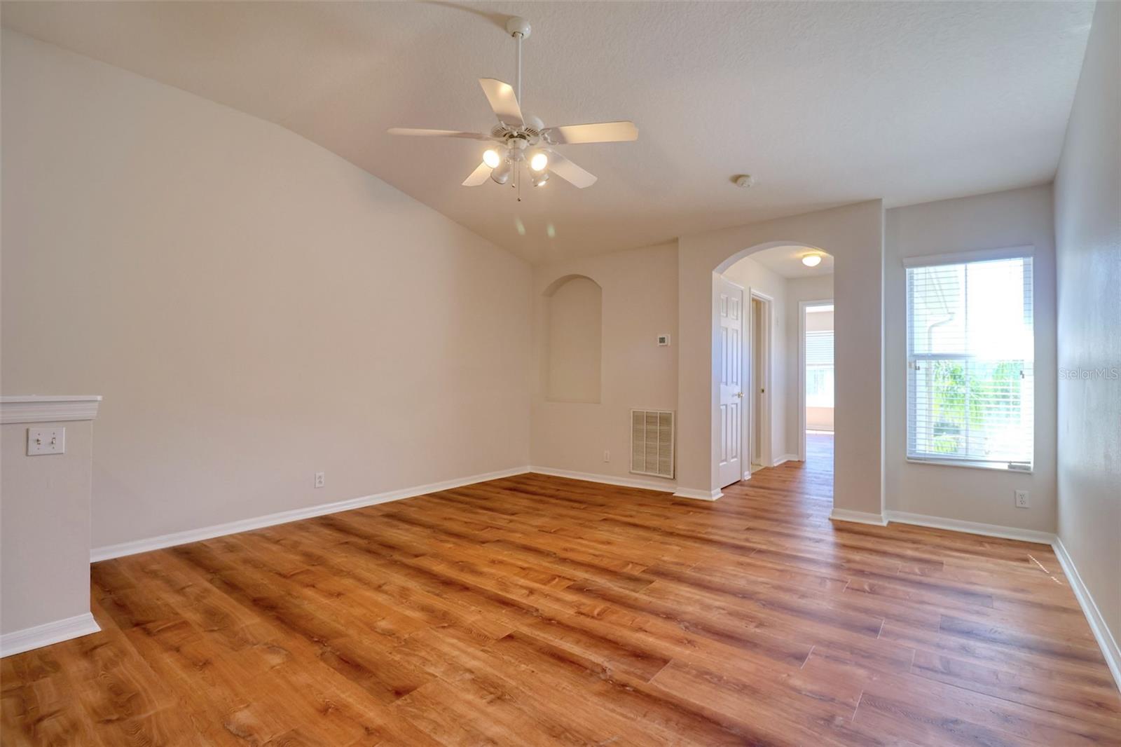 PALMBROOKE TOWNHOMES - Residential Lease