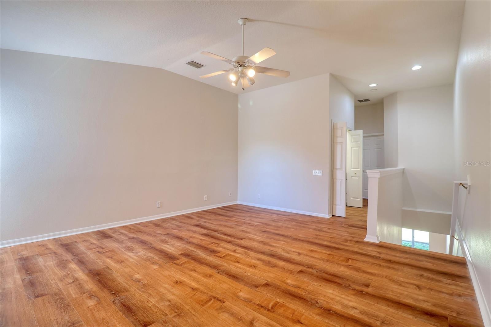 PALMBROOKE TOWNHOMES - Residential Lease