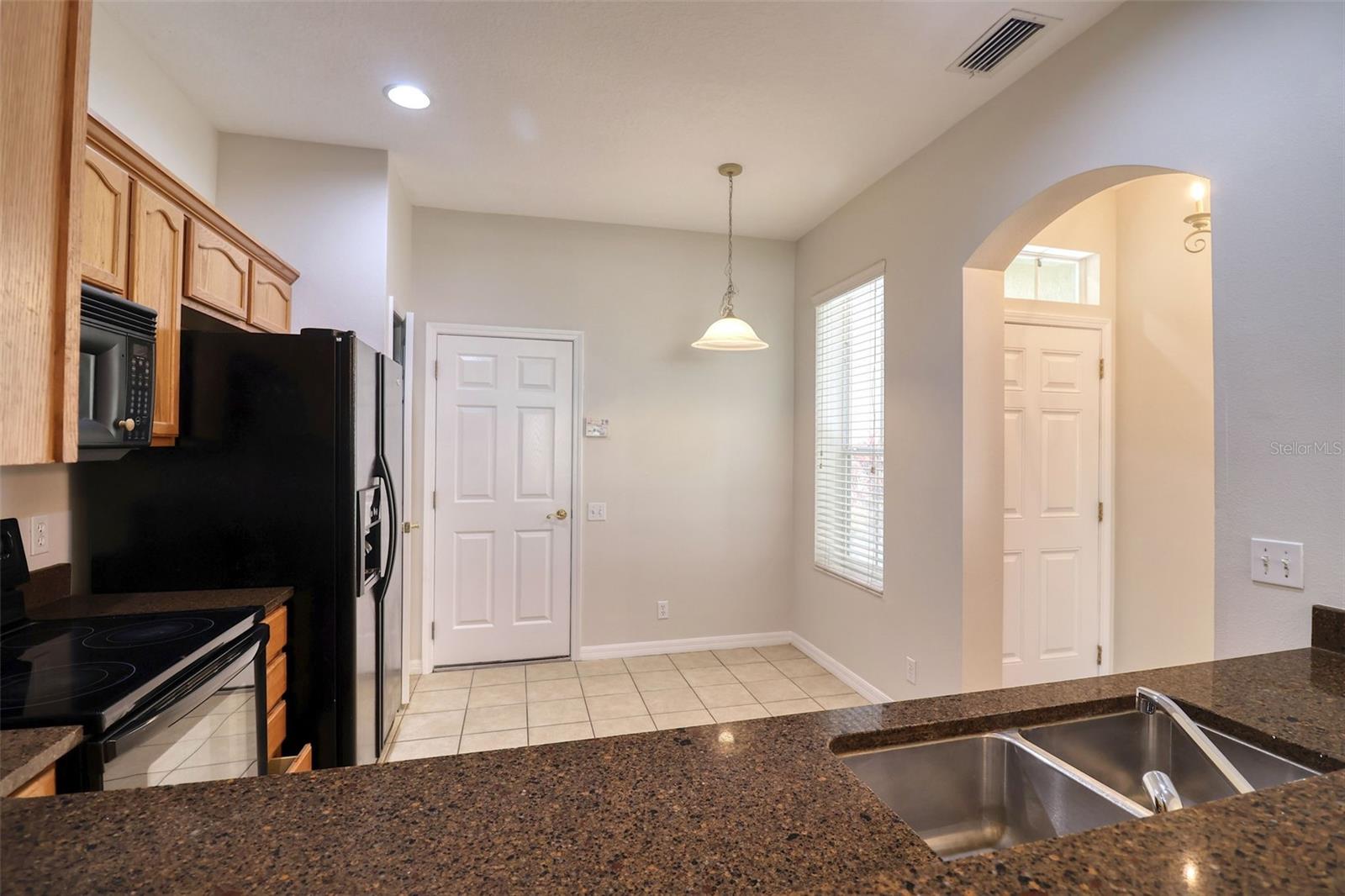 PALMBROOKE TOWNHOMES - Residential Lease