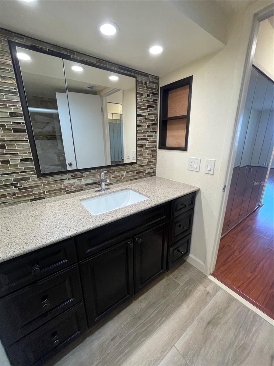 STARBOARD TOWER - Residential Lease