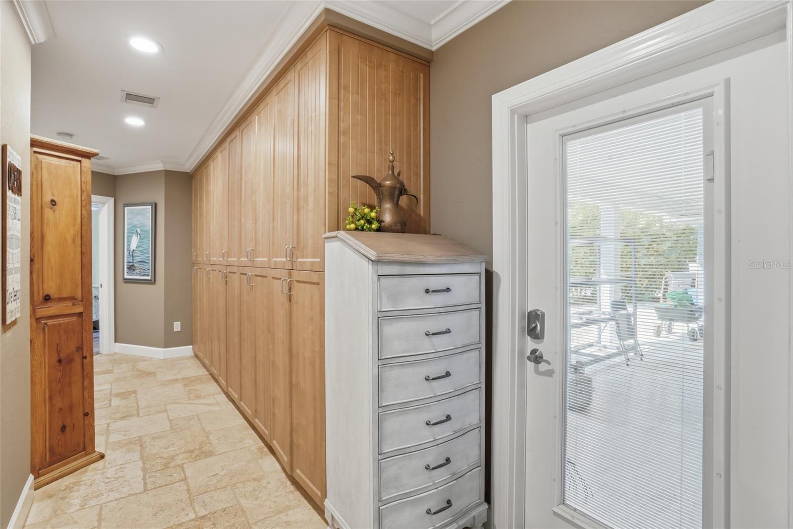 SORRENTO SHORES UNIT 1 - Residential
