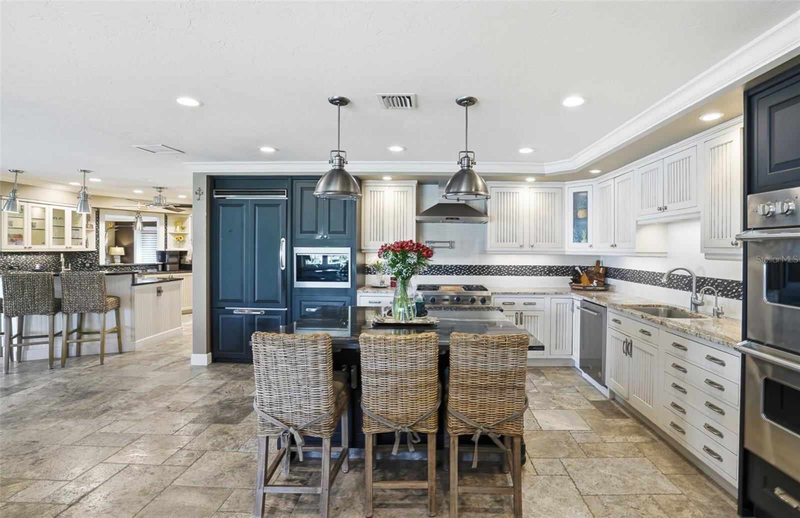 SORRENTO SHORES UNIT 1 - Residential