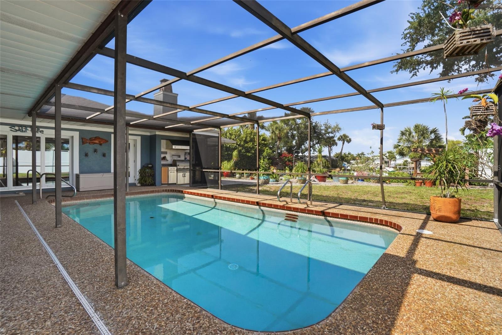SORRENTO SHORES UNIT 1 - Residential