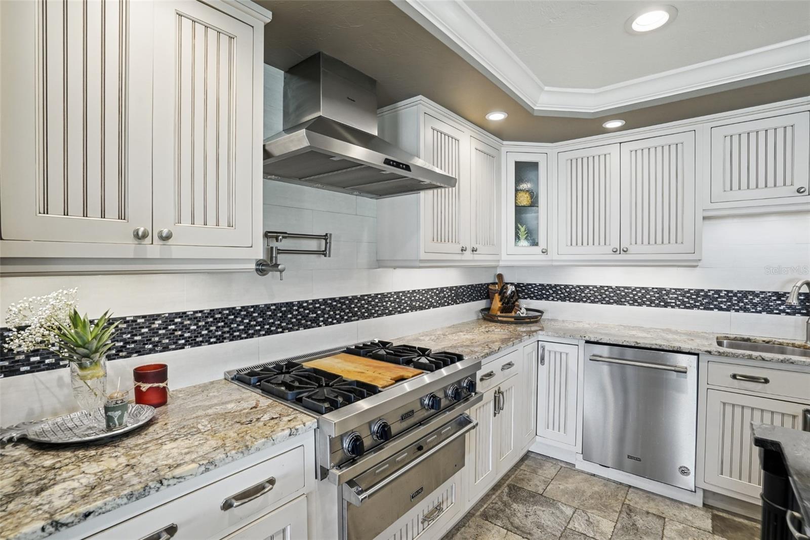 SORRENTO SHORES UNIT 1 - Residential