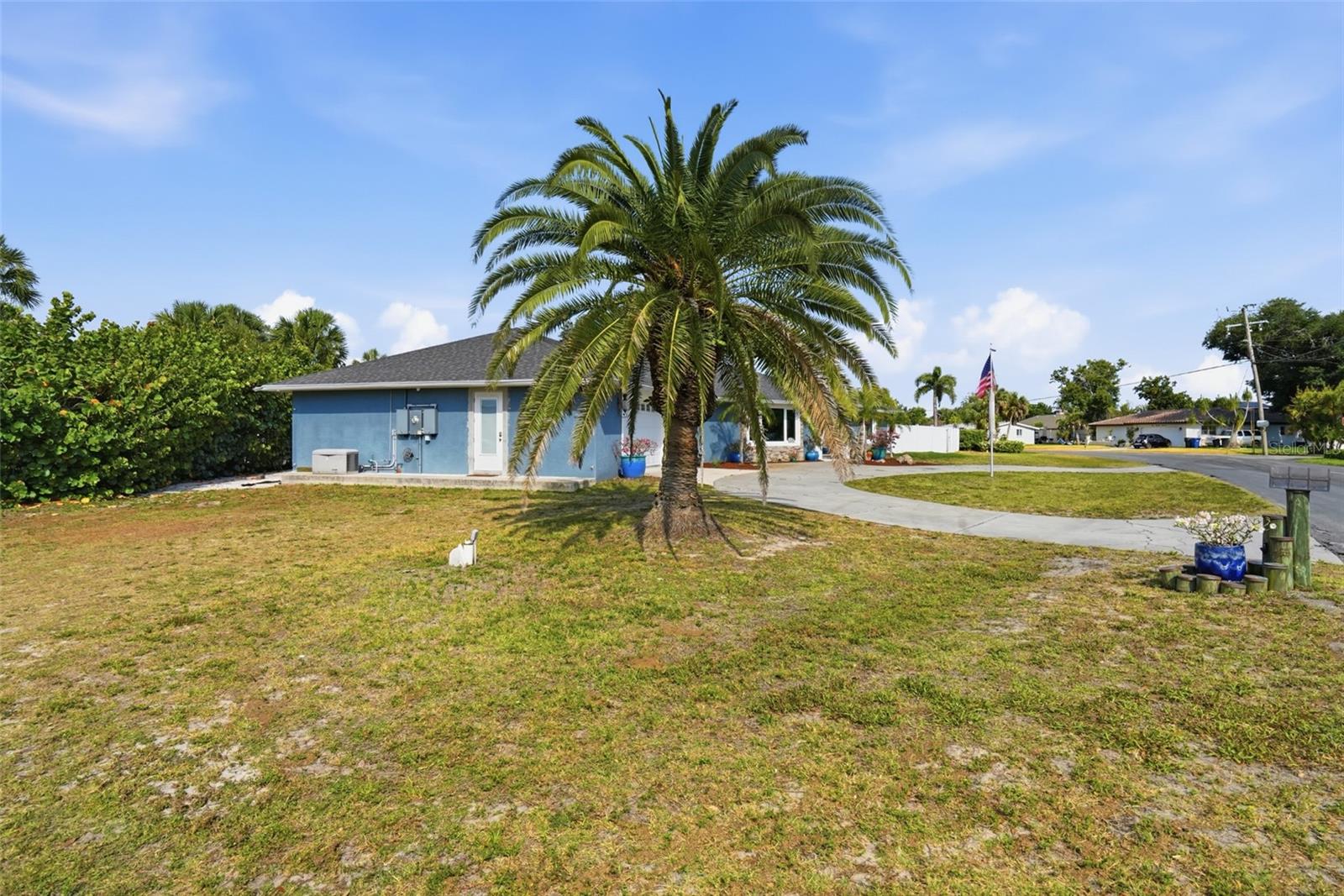 SORRENTO SHORES UNIT 1 - Residential