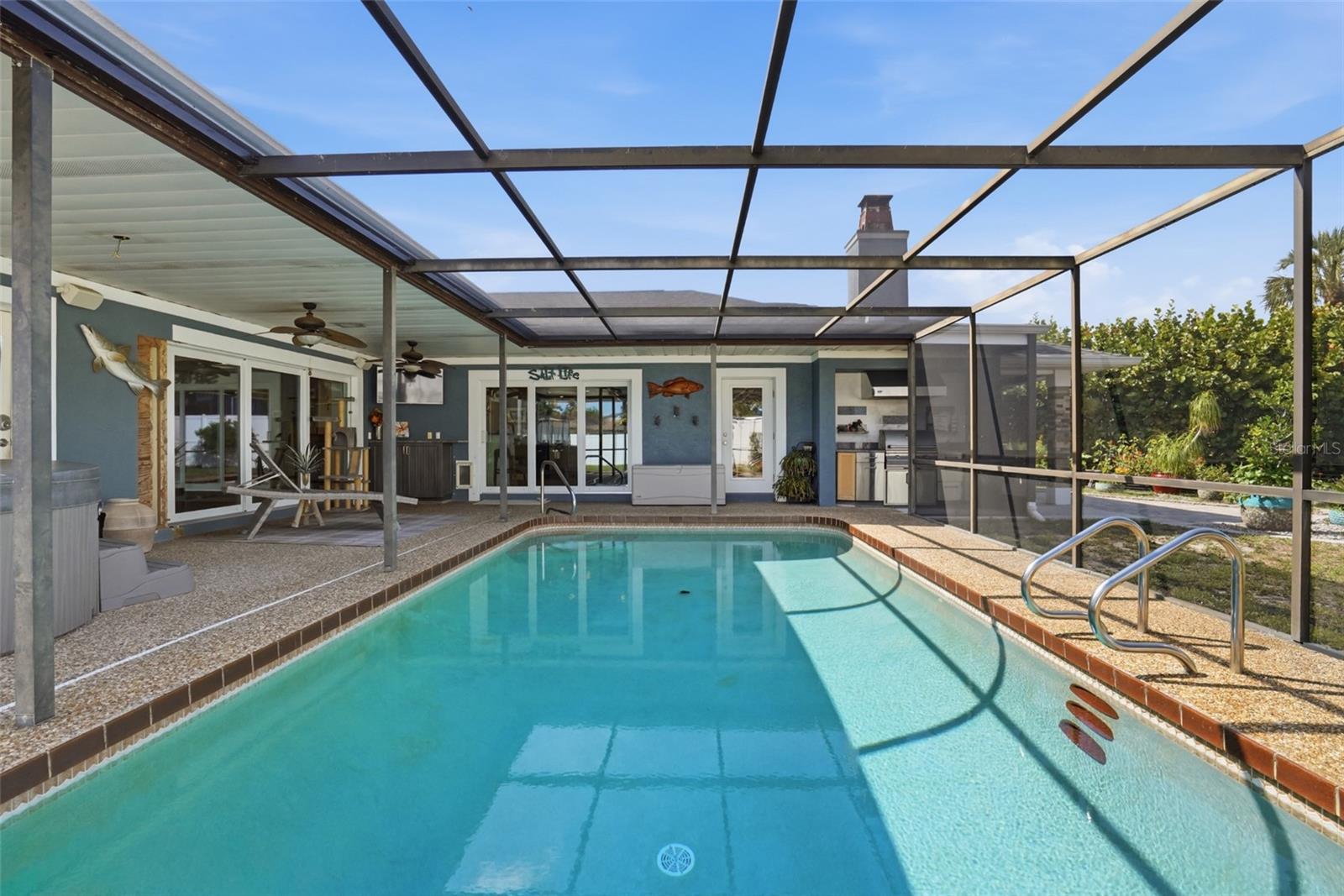 SORRENTO SHORES UNIT 1 - Residential