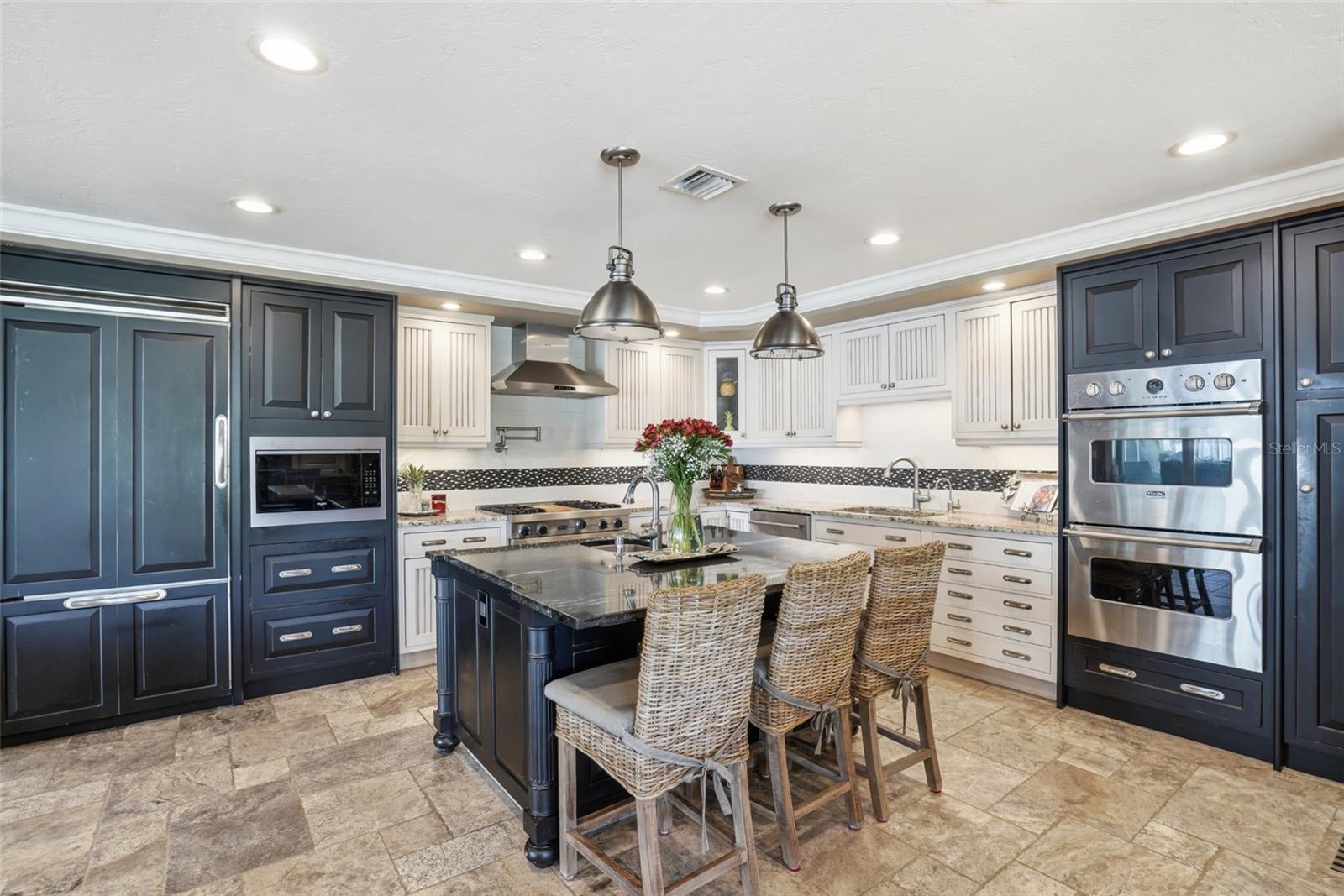 SORRENTO SHORES UNIT 1 - Residential