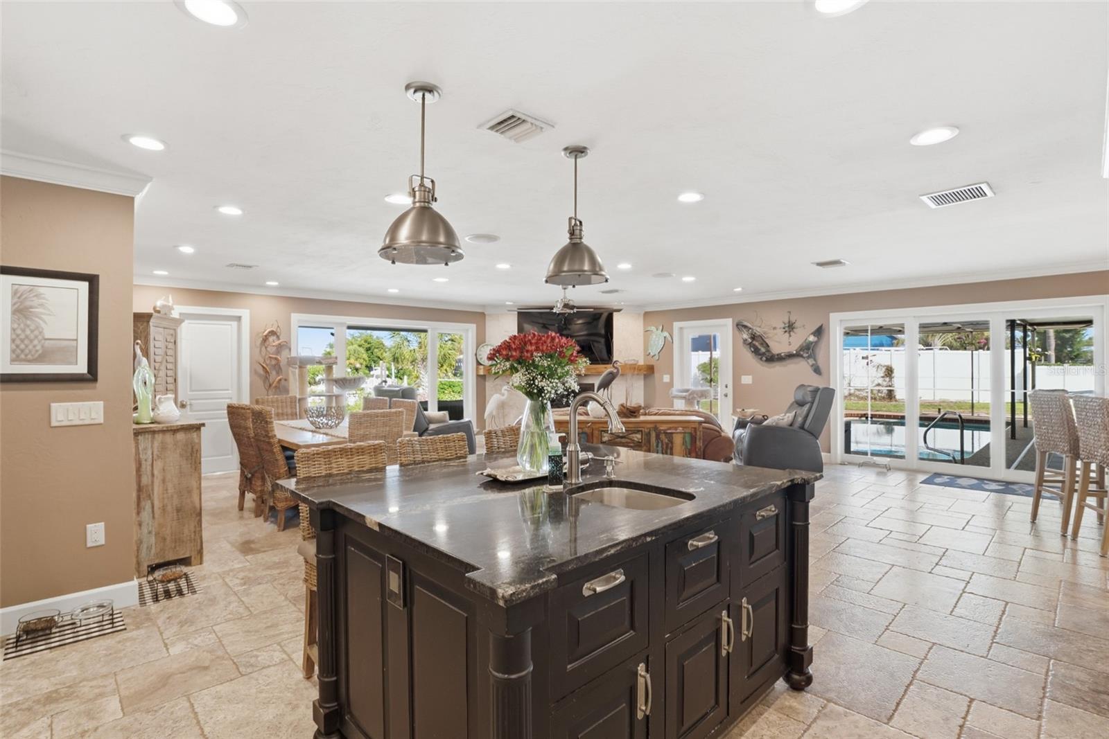 SORRENTO SHORES UNIT 1 - Residential