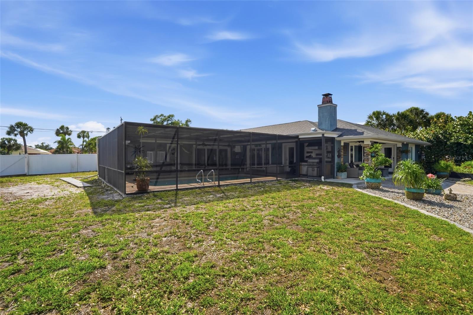 SORRENTO SHORES UNIT 1 - Residential