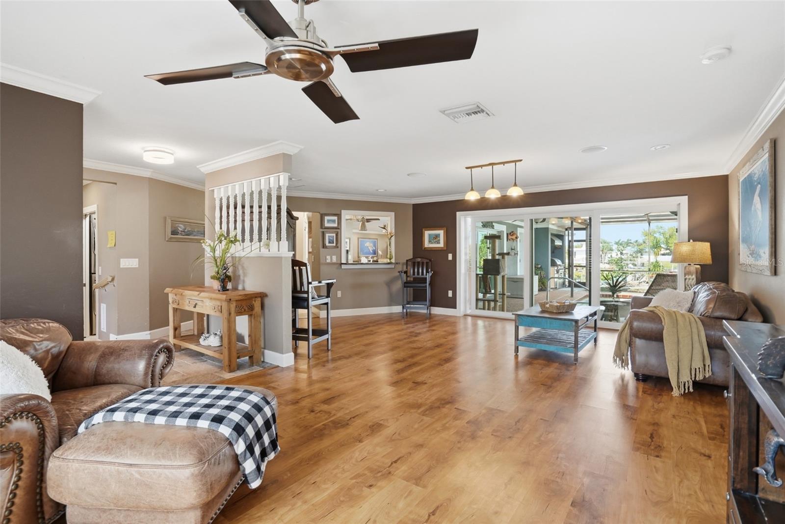 SORRENTO SHORES UNIT 1 - Residential