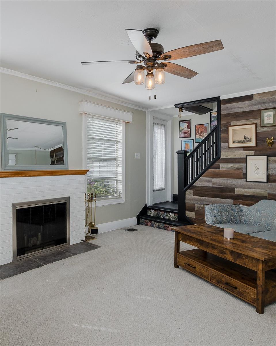 SULPHUR SPGS ADD - Residential