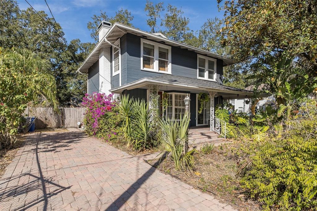 Photo of 8114 N Alaska Street, Tampa, FL 33604 (MLS # W7880749)