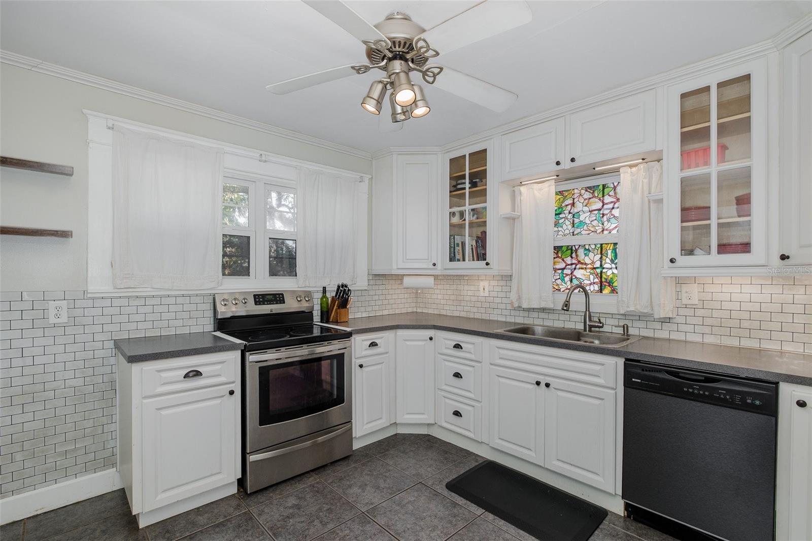 SULPHUR SPGS ADD - Residential