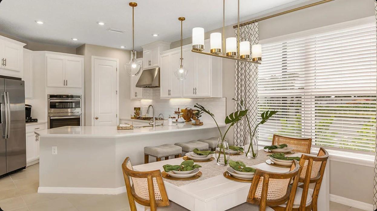 LOCHSIDE - Residential