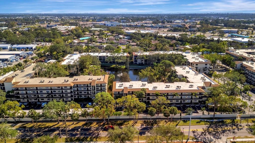 Photo of 625 30th Avenue W #G408, Bradenton, FL 34205 (MLS # A4688153)