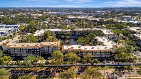 Photo of 625 30th Avenue W #G408, Bradenton, FL 34205 (MLS # A4688153)