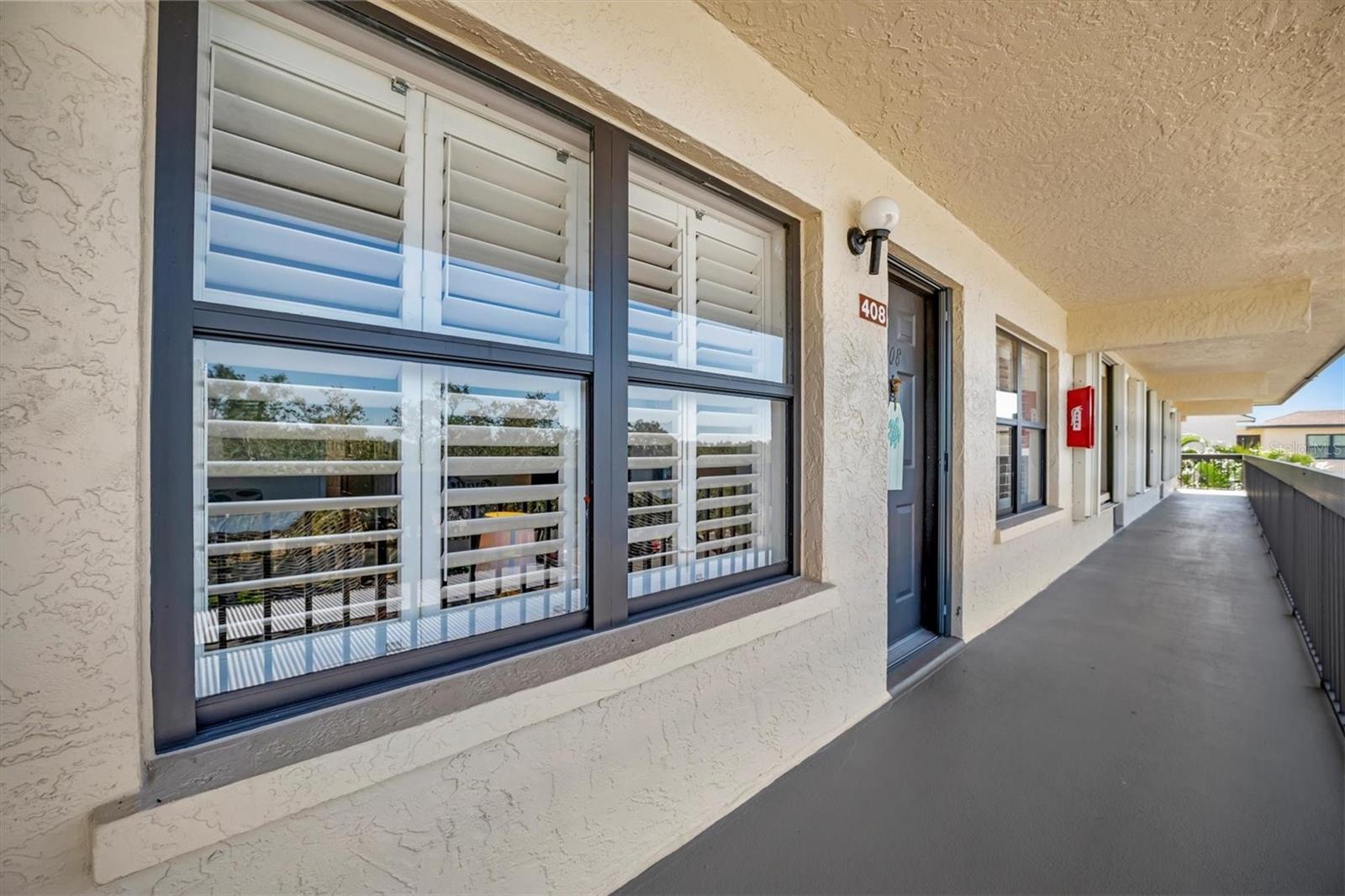 625 30TH AVENUE W G408