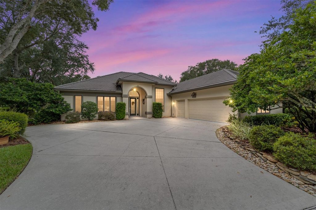 Photo of 2834 N Prestwick Way, Lecanto, FL 34461 (MLS # OM708944)
