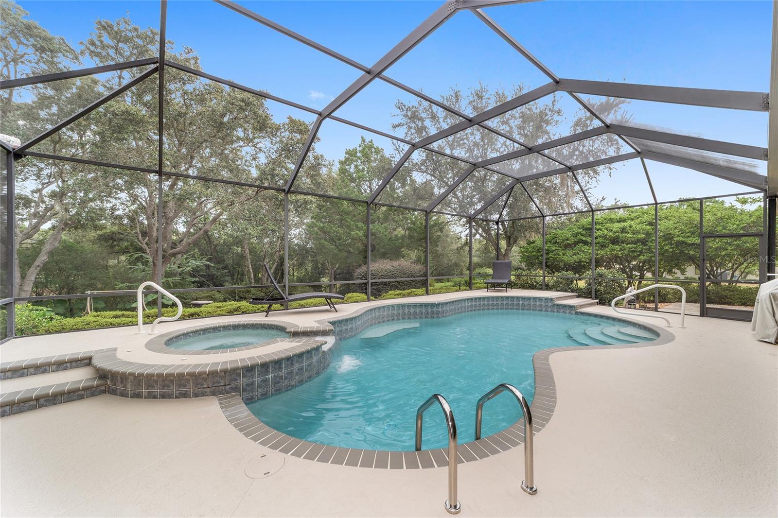 BLACK DIAMOND RANCH - Residential